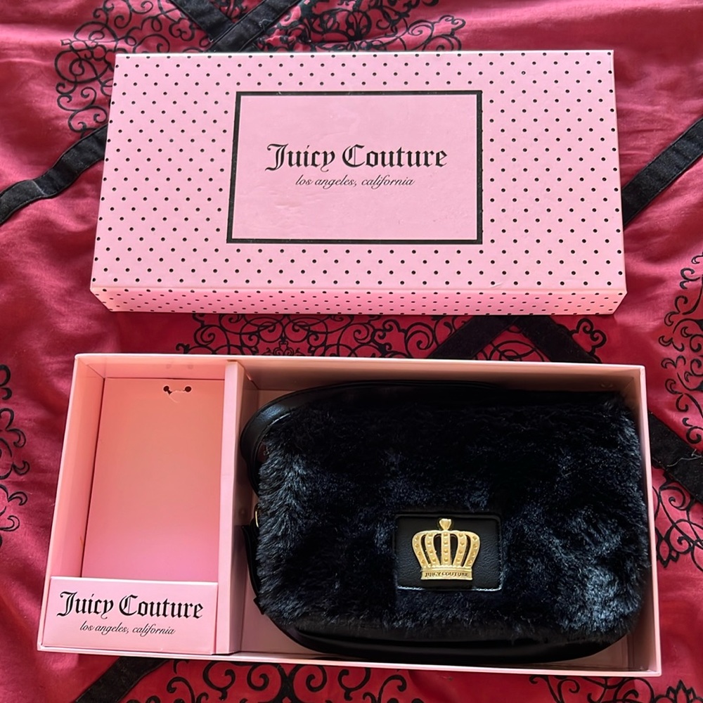 Black Juicy Couture crossbody NIB missing keychain